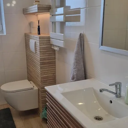 U Ani Appartement *